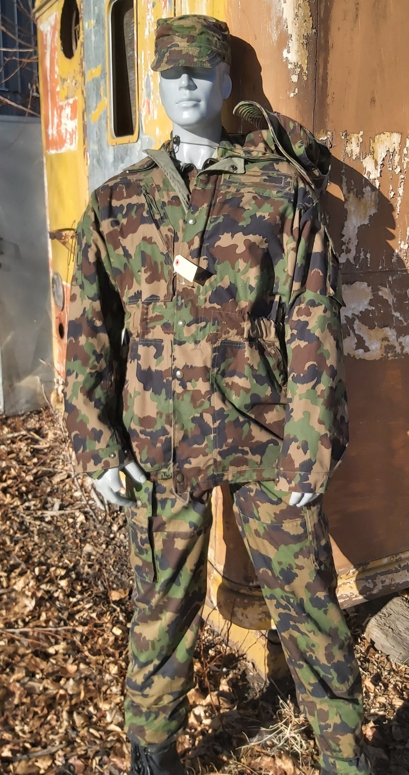 Complete Swiss Army Uniform - Issued